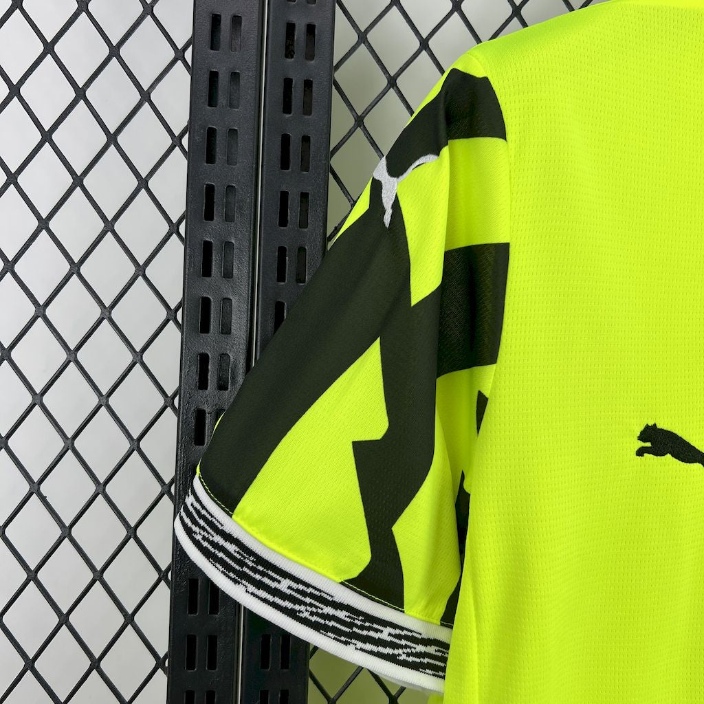 Camisa Borussia Dortmund Edição Especial 25/36 - Puma Torcedor Masculina