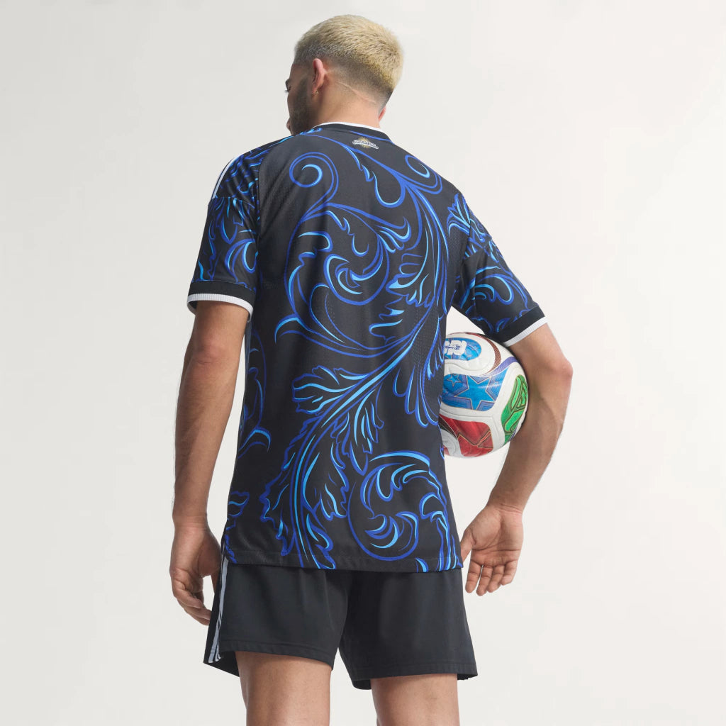 Camisa Argentina Copa do Mundo 2026 - Reserva Jogador Masculina - Preta e Azul