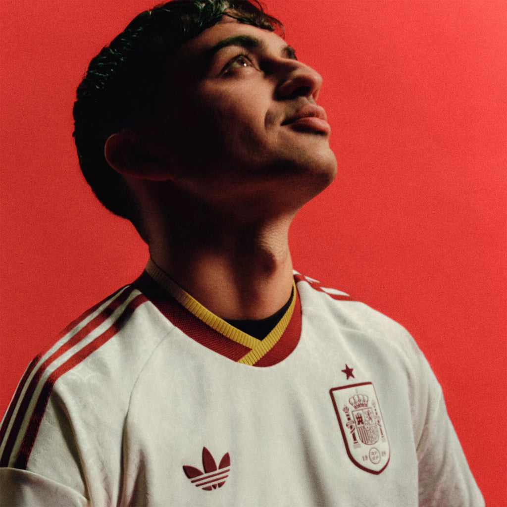 Camisa Espanha Copa do Mundo 2026 - Reserva Jogador Masculina - Bege