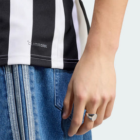 Camisa Juventus Home I 2026/27 Jogador Masculino Adidas - Preto e branco