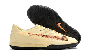 Chuteira Nike Phantom GX Academy- Futsal