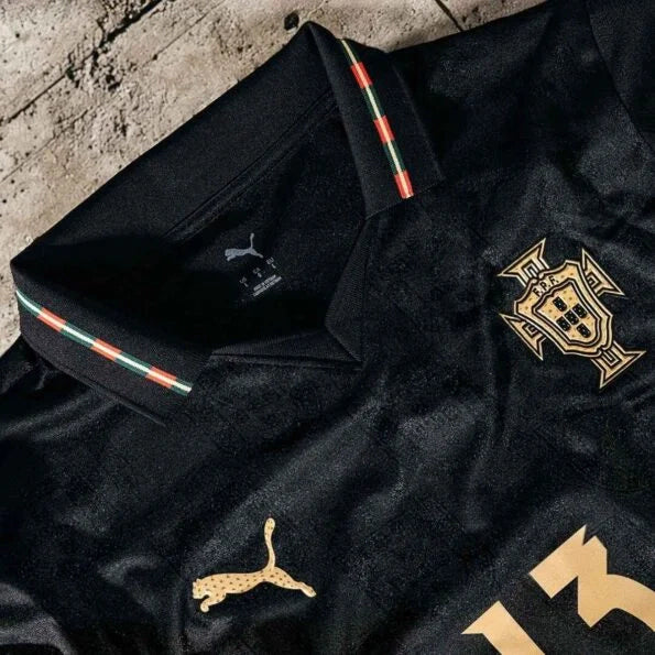 Camisa Portugal Preta Puma Especial " Pantera Negra "- Versão Torcedor