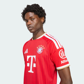 Camisa FC Bayern Home I 2026/27 Torcedor Masculino Adidas Vermelho