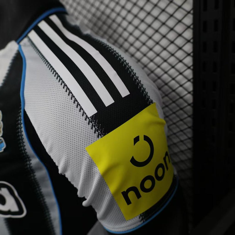 Camisa Newcastle Home 25/26 - Versão Jogador