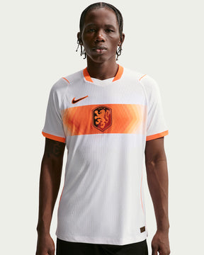 Camisa Holanda Copa do Mundo 2026 Away Jogador Masculina - Branco e Laranja